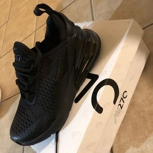 Nike Air Max 270 brad New